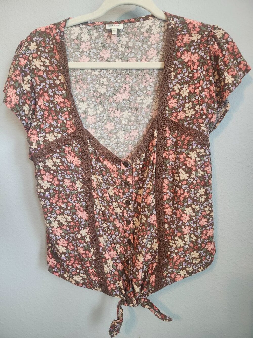 Self Esteem Brown Floral Lace Trim Tie Front Blouse Size XL